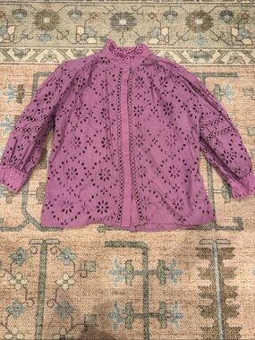 SUNCOO Lavender Eyelet Lace Blouse